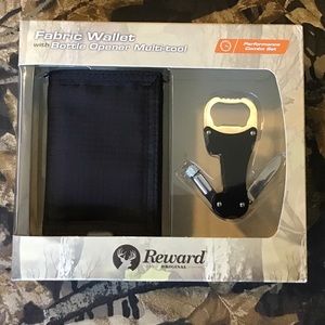 Wallet w/multi tool. NWT